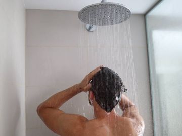 ¿Debemos ducharnos cada día? Esta es la sorprendente opinión de los expertos
