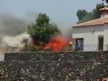 El Cabildo de La Palma eleva a nivel 2 el incendio en el municipio de El Paso posiblemente por una colilla