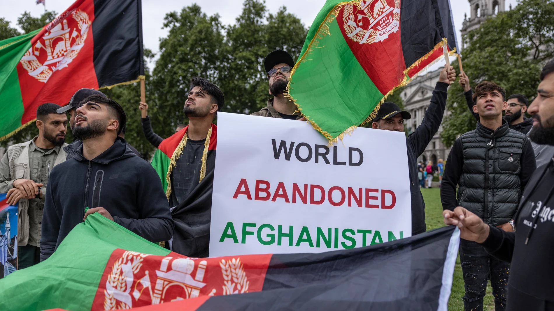 España se ofrece a acoger a los refugiados afganos antes de ser repartidos por los países de la UE España se ofrece a acoger a los refugiados afganos antes de ser repartidos por los países de la UE