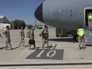 El avión A400M ya está en Dubái para repatriar a los españoles de Afganistán y la segunda aeronave ya ha salido de Zaragoza