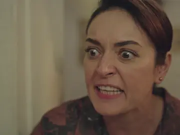 Lo nuevo de ‘Inocentes’: La reacción de Safiye al ver a Inci abrazada a su padre Lo nuevo de ‘Inocentes’: La reacción de Safiye al ver a Inci abrazada a su padre