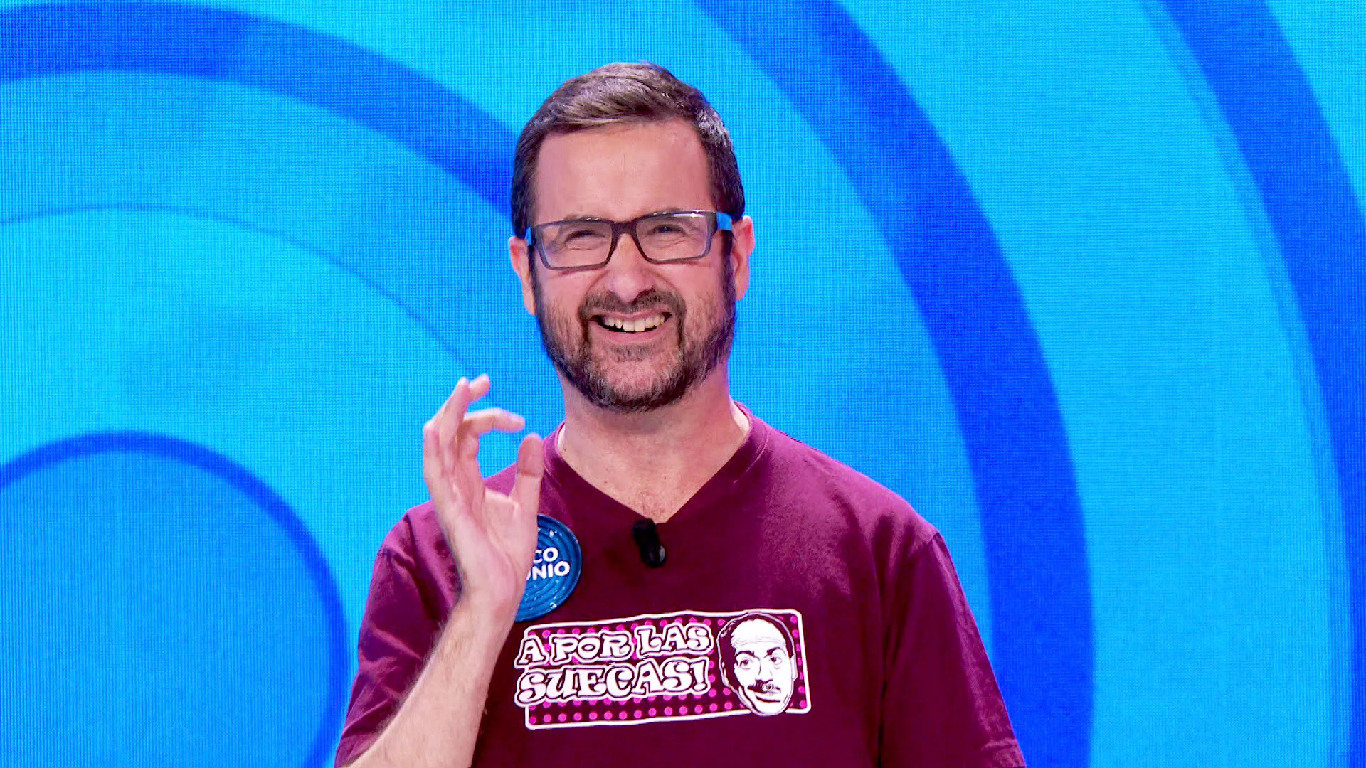 El gran homenaje de Marco Antonio al cine español con camiseta e imitación de dos leyendas 