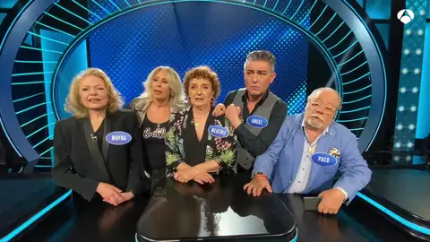 El equipo ‘Un, dos, tres’ se encomienda a su “experiencia, belleza e higiene” para ganar ‘Family Feud’ El equipo ‘Un, dos, tres’ se encomienda a su “experiencia, belleza e higiene” para ganar ‘Family Feud’