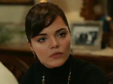 Züleyha se enfrenta a Demir: “Quiero que respetes mis decisiones” Züleyha se enfrenta a Demir: “Quiero que respetes mis decisiones”