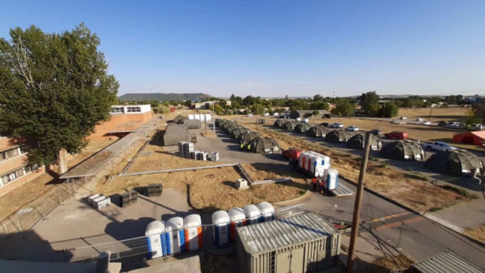 Así es el campamento para los refugiados afganos en Torrejón de Ardoz