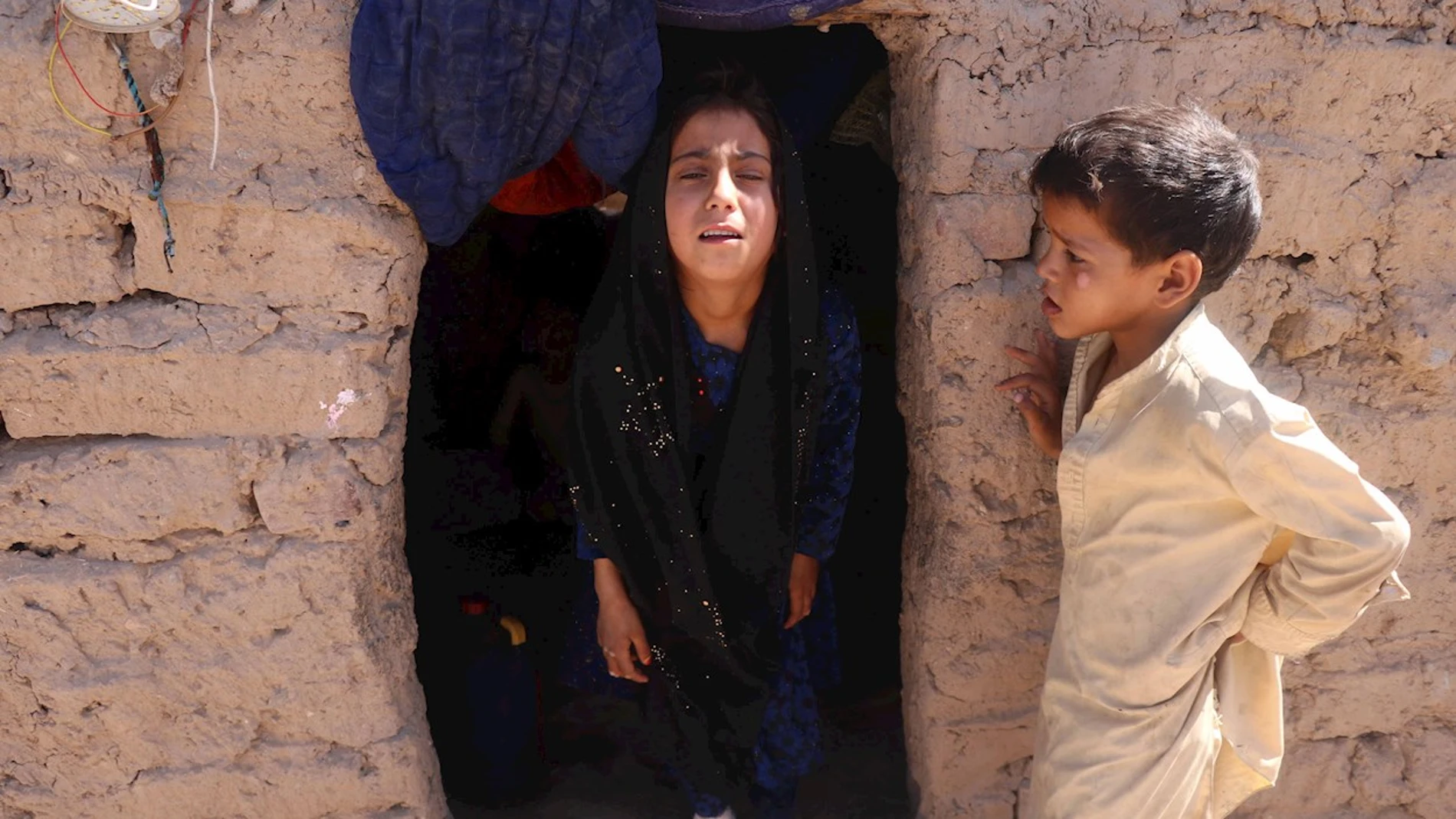 Unicef alerta de que 10 millones de niños afganos necesitan ayuda humanitaria por &quot;desnutrición y violación de derechos&quot;