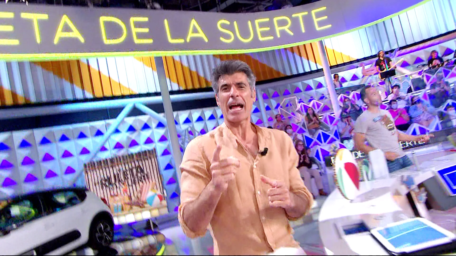 “¡Desparrame total!”: El recuerdo de juventud de Jorge Fernández en la playa “¡Desparrame total!”: El recuerdo de juventud de Jorge Fernández en la playa