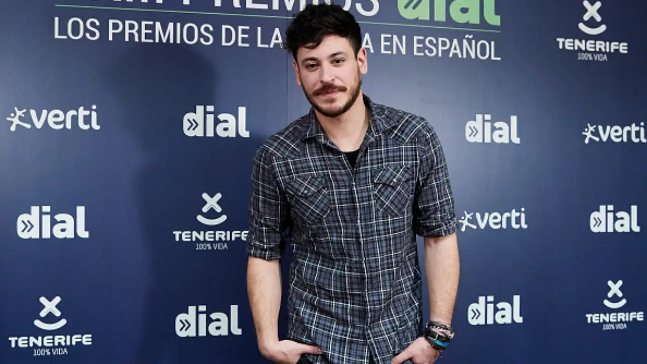 El cantante Luis Cepeda abandona Twitter tras un polémico mensaje sobre las mujeres afganas El cantante Luis Cepeda abandona Twitter tras un polémico mensaje sobre las mujeres afganas