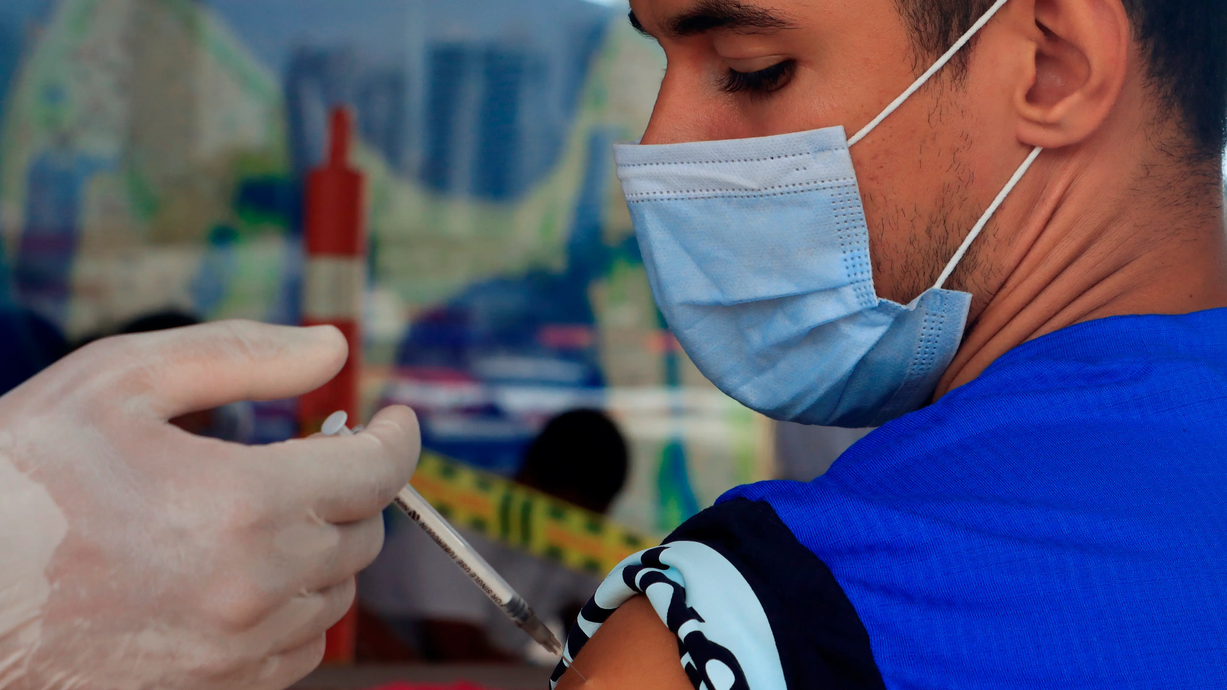 La campaña precoz de vacunación COVID-19 en Estados Unidos evitó 140.000 muertes y 3 millones de contagios, según un estudio La campaña precoz de vacunación COVID-19 en Estados Unidos evitó 140.000 muertes y 3 millones de contagios, según un estudio