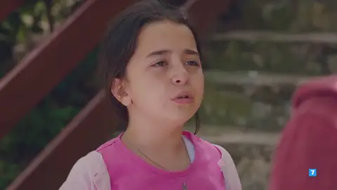 Öykü: "¡Papá! Estoy segura de que lo he visto" Öykü: "¡Papá! Estoy segura de que lo he visto"