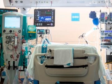 Cama UCI de un hospital