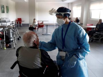 Los contagios por coronavirus en las residencias de mayores superan los 100.000 desde que comenzó la pandemia
