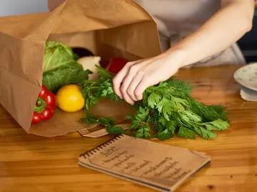 Lista de la compra con alimentos saludables Lista de la compra con alimentos saludables