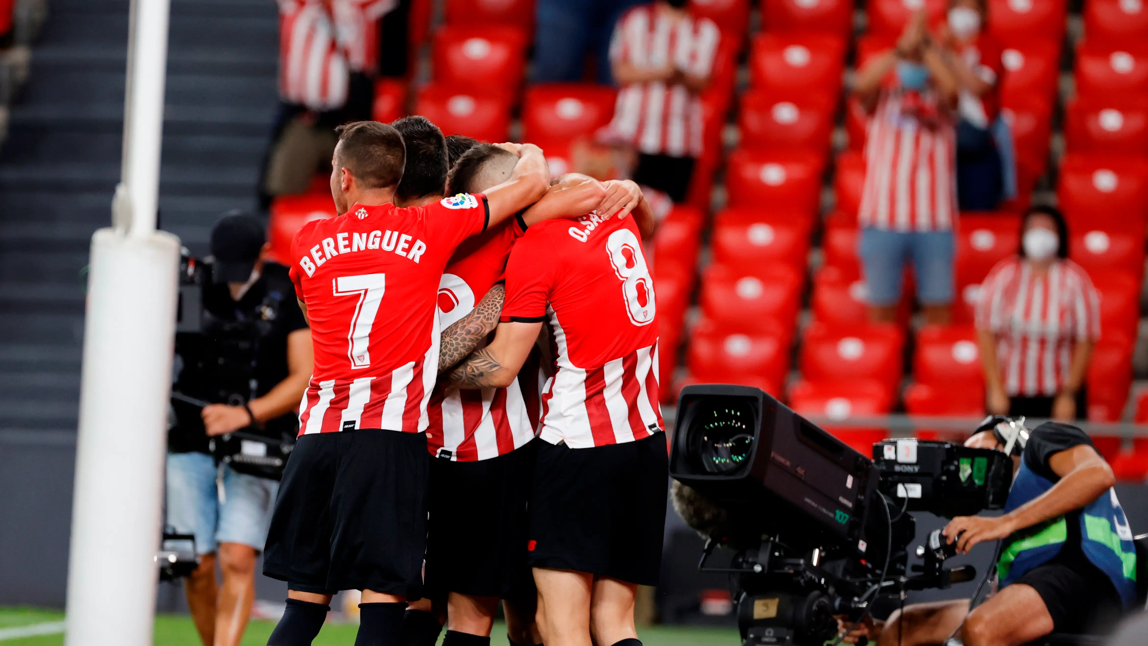 El Barcelona se ahoga ante un imponente Athletic y empata en San Mamés El Barcelona se ahoga ante un imponente Athletic y empata en San Mamés
