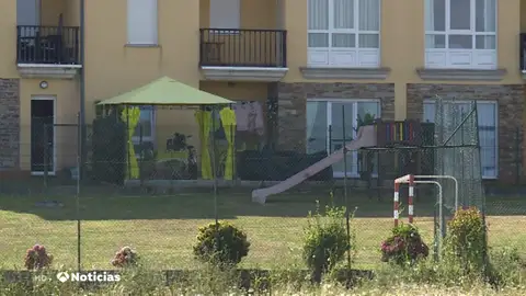 Los vecinos de Barreiros, sin agua para uso no prioritario por la llegada masiva de turistas Los vecinos de Barreiros, sin agua para uso no prioritario por la llegada masiva de turistas