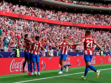 El Atlético de Madrid vence por la mínima al Elche en la vuelta al Wanda Metropolitano