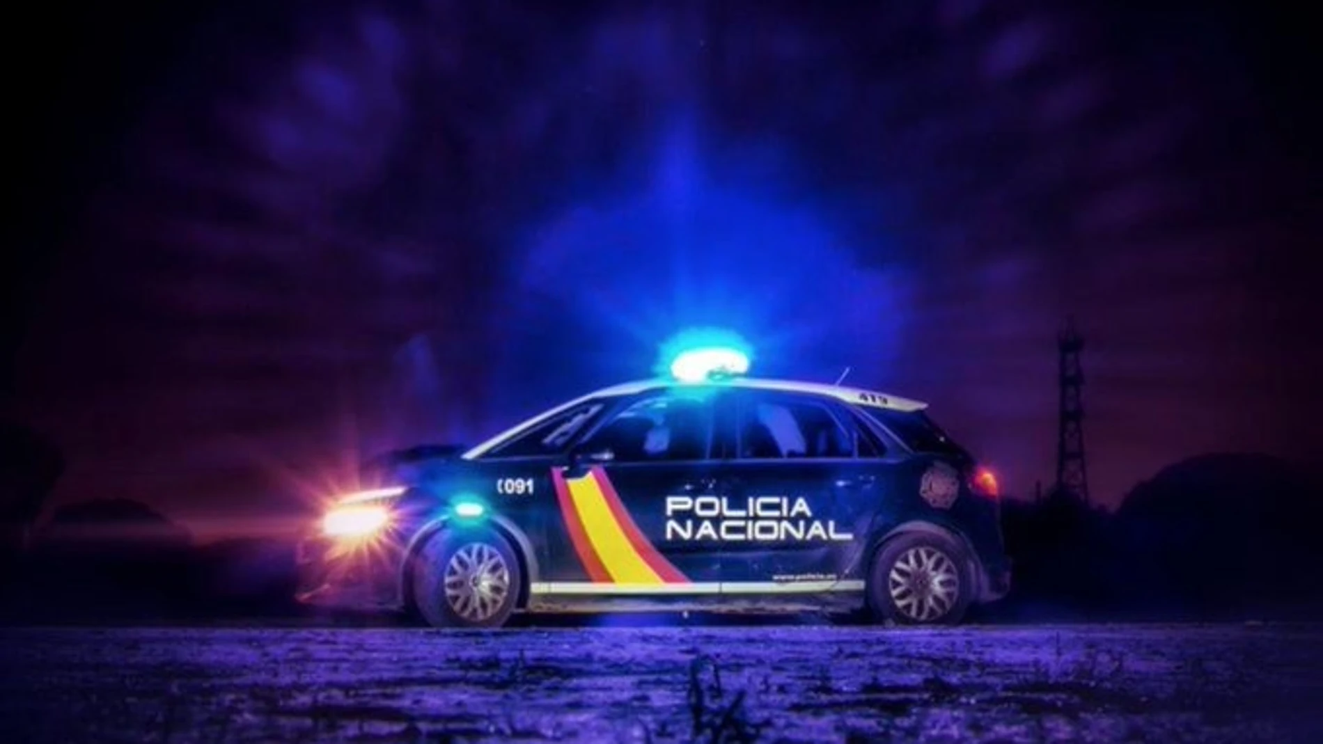 Foto de archivo de un coche de la Policía Nacional