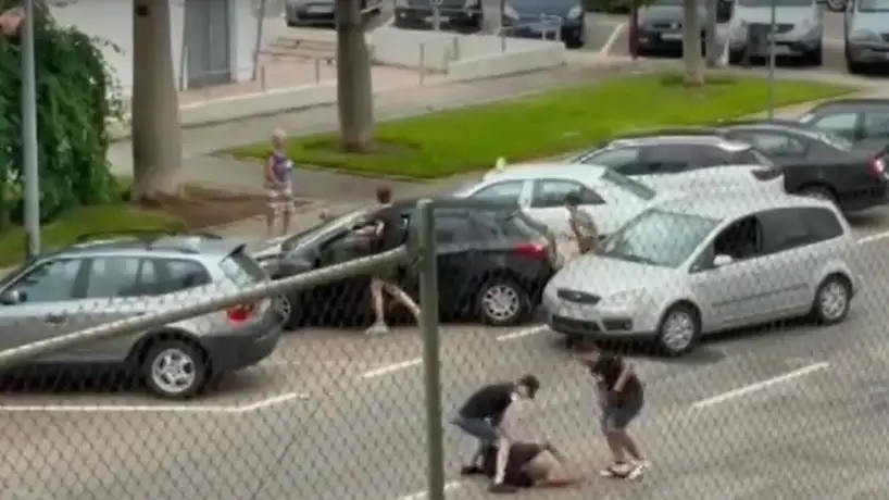 Detenidos los 4 jóvenes que agredieron a un hostelero en Gandía tras un 'simpa' Detenidos los 4 jóvenes que agredieron a un hostelero en Gandía tras un 'simpa'