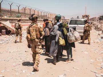 Soldados de Estados Unidos salen de Kabul Soldados de Estados Unidos salen de Kabul