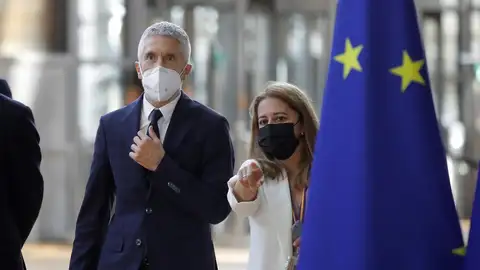 La Unión europea dividida por la evacuación de los refugiados afganos La Unión europea dividida por la evacuación de los refugiados afganos