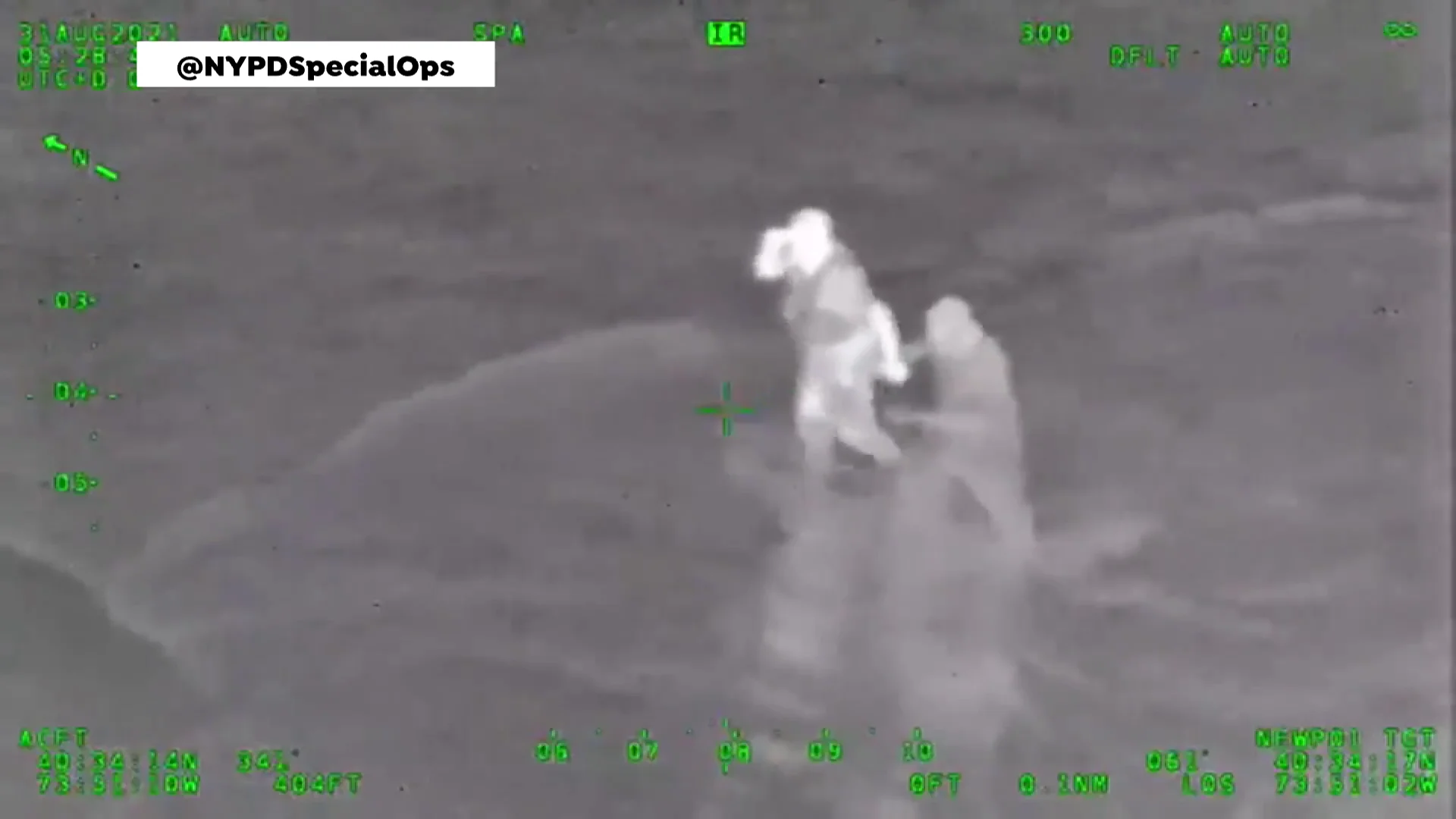 Encuentran un niño autista desaparecido gracias a una cámara de seguridad nocturna y térmica en Nueva York Encuentran un niño autista desaparecido gracias a una cámara de seguridad nocturna y térmica en Nueva York