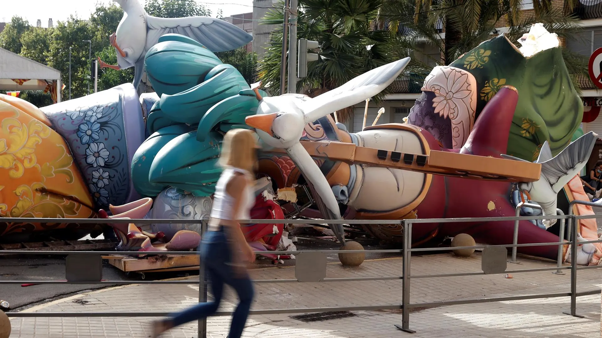 Heridos y destrozos en las Fallas de Valencia