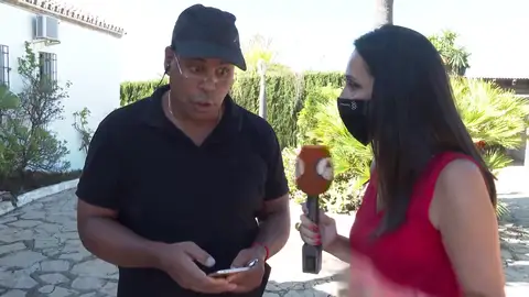 Yoel, acusado de okupar mansiones de Marbella, enseña su nueva casa de lujo y asegura que ha pagado por ella Yoel, acusado de okupar mansiones de Marbella, enseña su nueva casa de lujo y asegura que ha pagado por ella