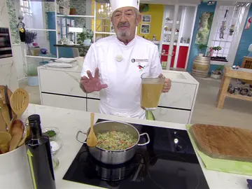 Karlos Arguiñano te enseña el truco para que te quede de diez el risotto de verduras Karlos Arguiñano te enseña el truco para que te quede de diez el risotto de verduras
