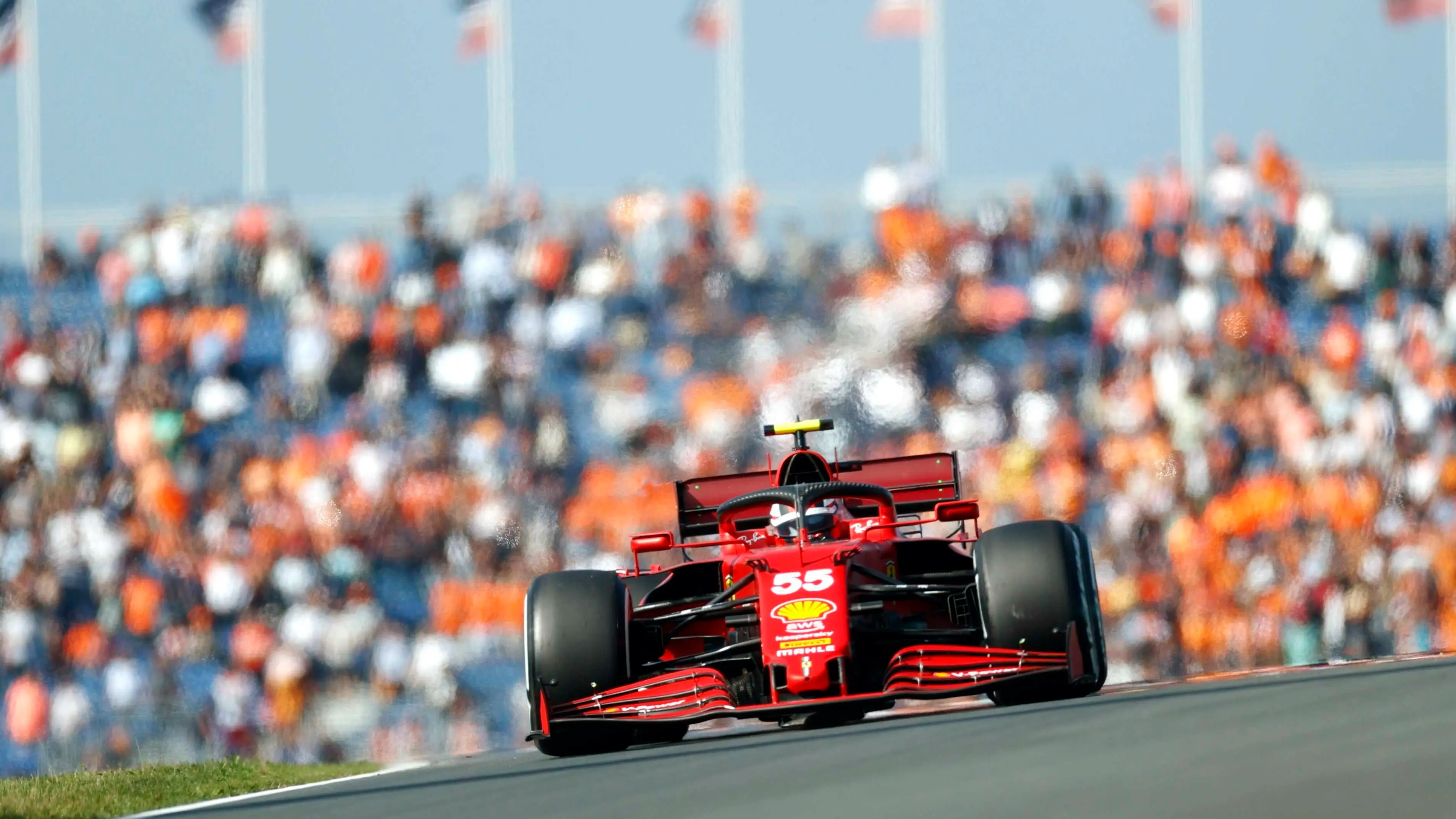 Ferrari domina los libres del GP de Holanda y Alpine brilla con Alonso 6º y Ocon 3º Ferrari domina los libres del GP de Holanda y Alpine brilla con Alonso 6º y Ocon 3º