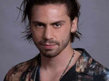 Taro Emir Tekin es Selçuk Dağcı Taro Emir Tekin es Selçuk Dağcı