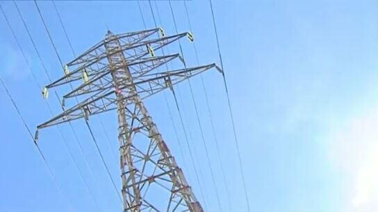 Torre el&eacute;ctrica