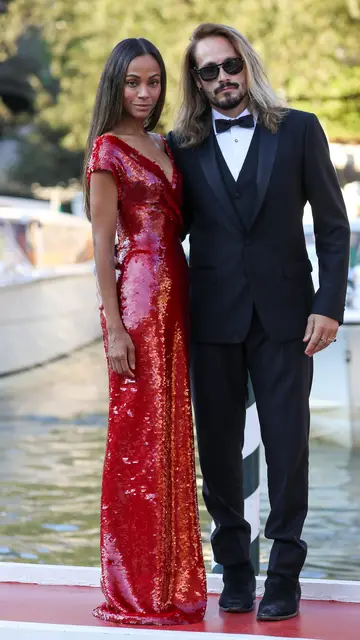 Zoe Saldana y su marido Marco Perego en el Festival de Venecia Zoe Saldana y su marido Marco Perego en el Festival de Venecia