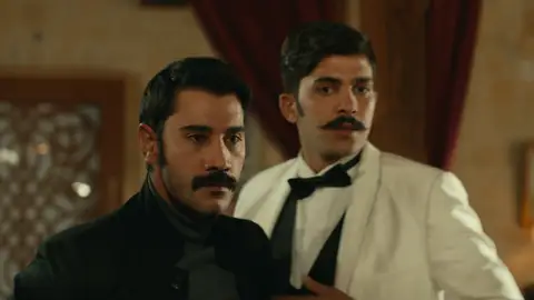 Yilmaz al límite de repetir sus errores para proteger a la doctora Müjgan Yilmaz al límite de repetir sus errores para proteger a la doctora Müjgan