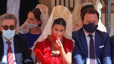 La imagen de Cayetana Rivera presidiendo en la Goyesca como hicieron sus abuelas