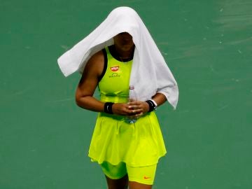 Naomi Osaka cae ante en dieciseisavos del US Open y no descarta dejar temporalmente el tenis