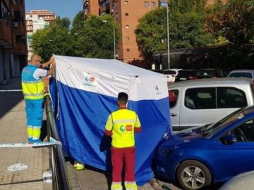 Madrid | Muere una mujer de 50 años al caer del piso 5 de un edificio de Fuenlabrada mientras limpiaba los cristales