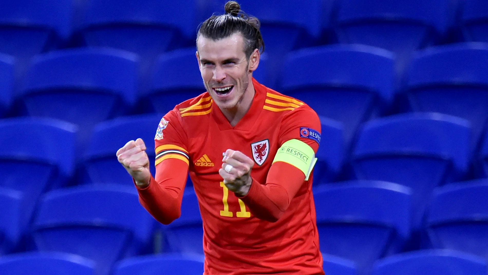 Bale firma un hatrick y salva a Galés de una debacle ante Bielorrusia