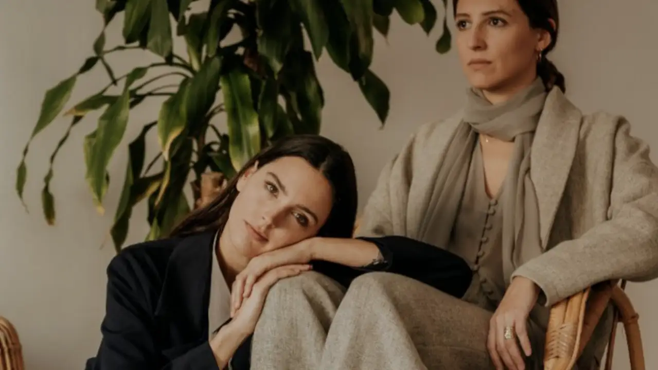 Las influencers 'Devermut' denuncian haber sido expulsadas de un pub "por bolleras" y el local lo desmiente con un video Las influencers 'Devermut' denuncian haber sido expulsadas de un pub "por bolleras" y el local lo desmiente con un video