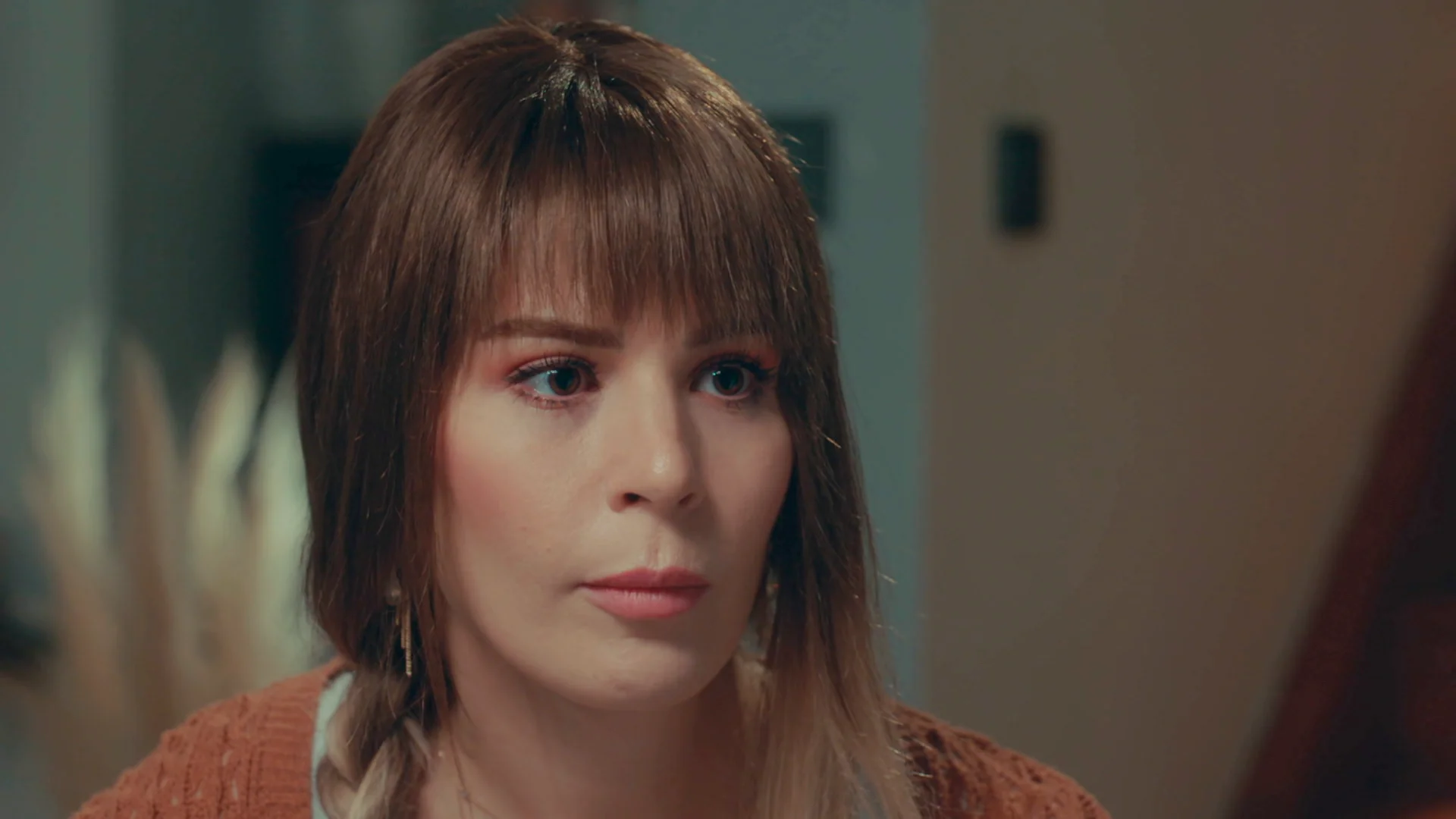 Asya, petrificada tras las palabras de Bahar: &ldquo;Volkan y yo tenemos un l&iacute;o&rdquo;