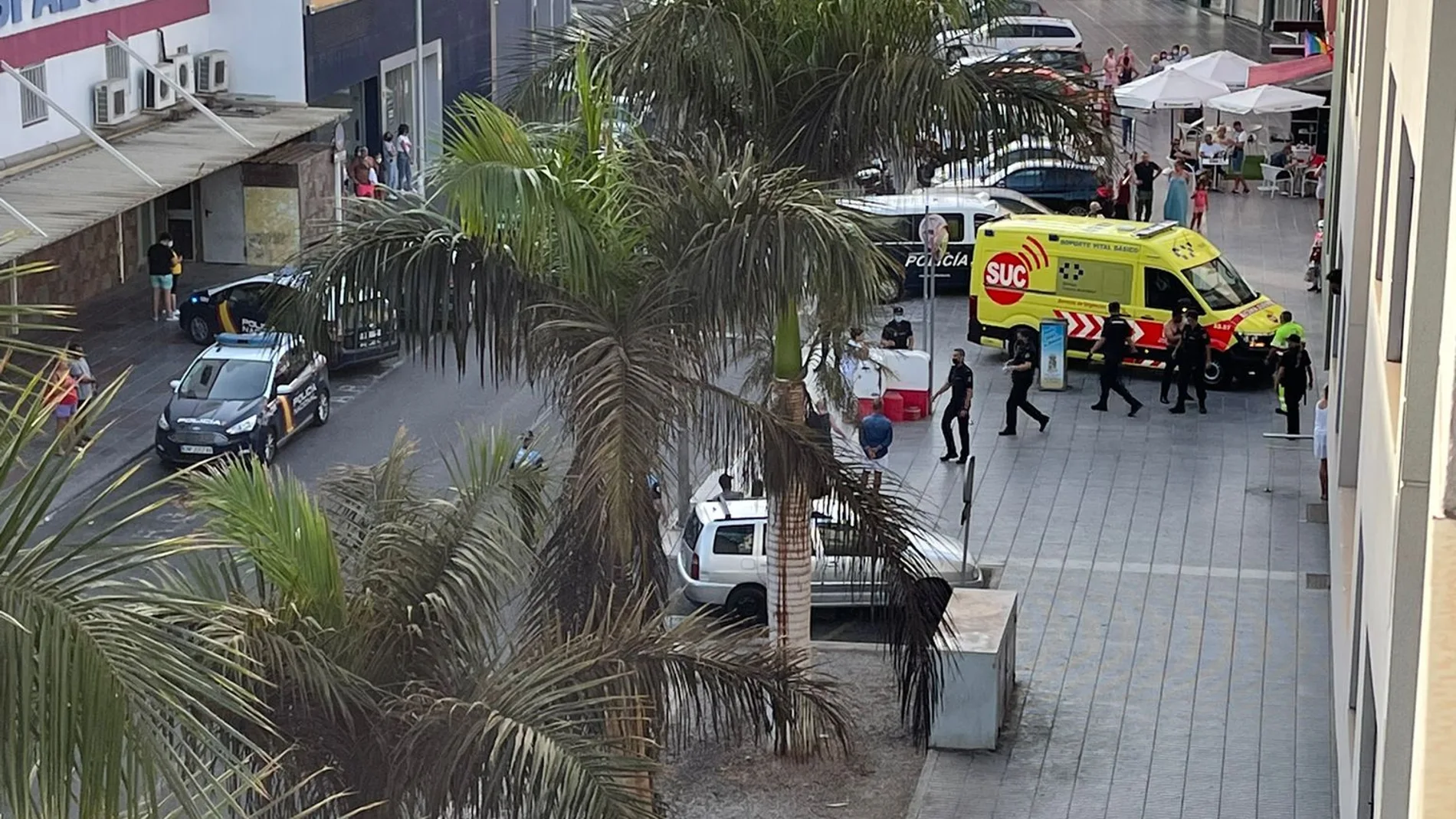 Gran Canaria: En estado crítico una niña de 2 años tras caer desde un segundo piso en Maspalomas