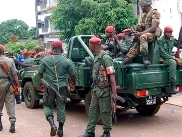 Los militares derrocan al presidente de Guinea-Conakri en un golpe de Estado Los militares derrocan al presidente de Guinea-Conakri en un golpe de Estado