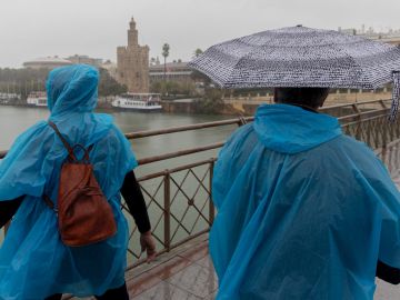 Imagen de archivo de una tormenta en la ciudad de Sevilla