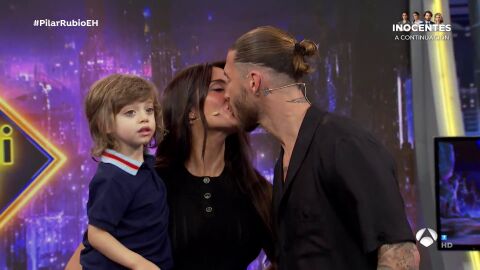 Sergio Ramos sorprende a Pilar Rubio en 'El Hormiguero 3.0': aparece con uno de sus hijos 