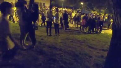 Desalojadas 1.400 personas en varios botellones en el Parque del Ebro de Logroño