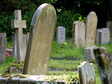 Crean un Google Maps para tumbas en el que podrás encontrar a tus familiares
