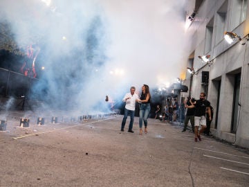 Marron crea un pasillo de fuegos artificiales dando el pistoletazo de salida a la nueva temporada