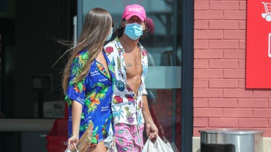 Desiré Cordero, la novia de Mario Casas, apoya a su ex cuñada Begoña Vargas en su nueva película