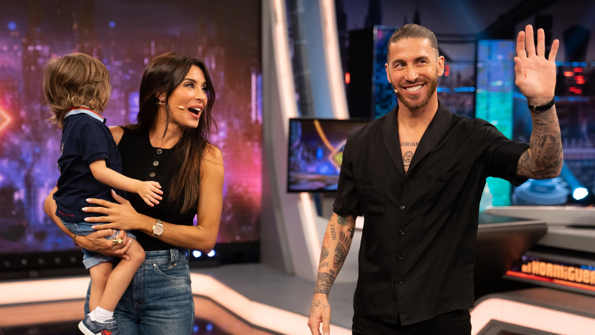 Sergio Ramos sorprende a Pilar Rubio en 'El Hormiguero 3.0': aparece con uno de sus hijos 