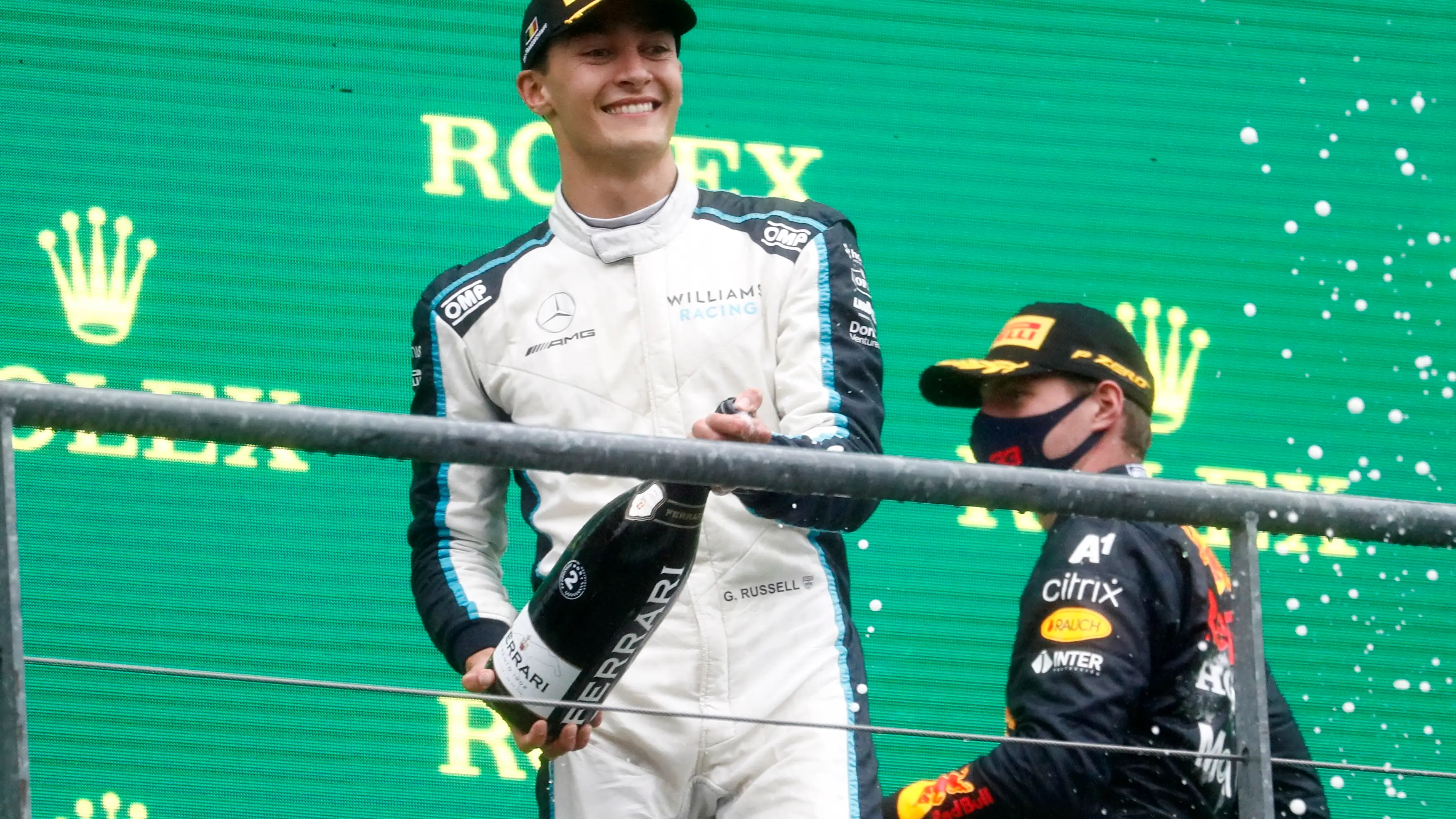 George Russell celebra un podio en SPA George Russell celebra un podio en SPA