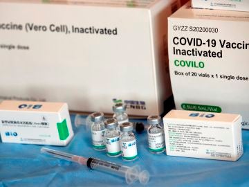 La tercera dosis de la vacuna COVID-19 podría coincidir con la gripe